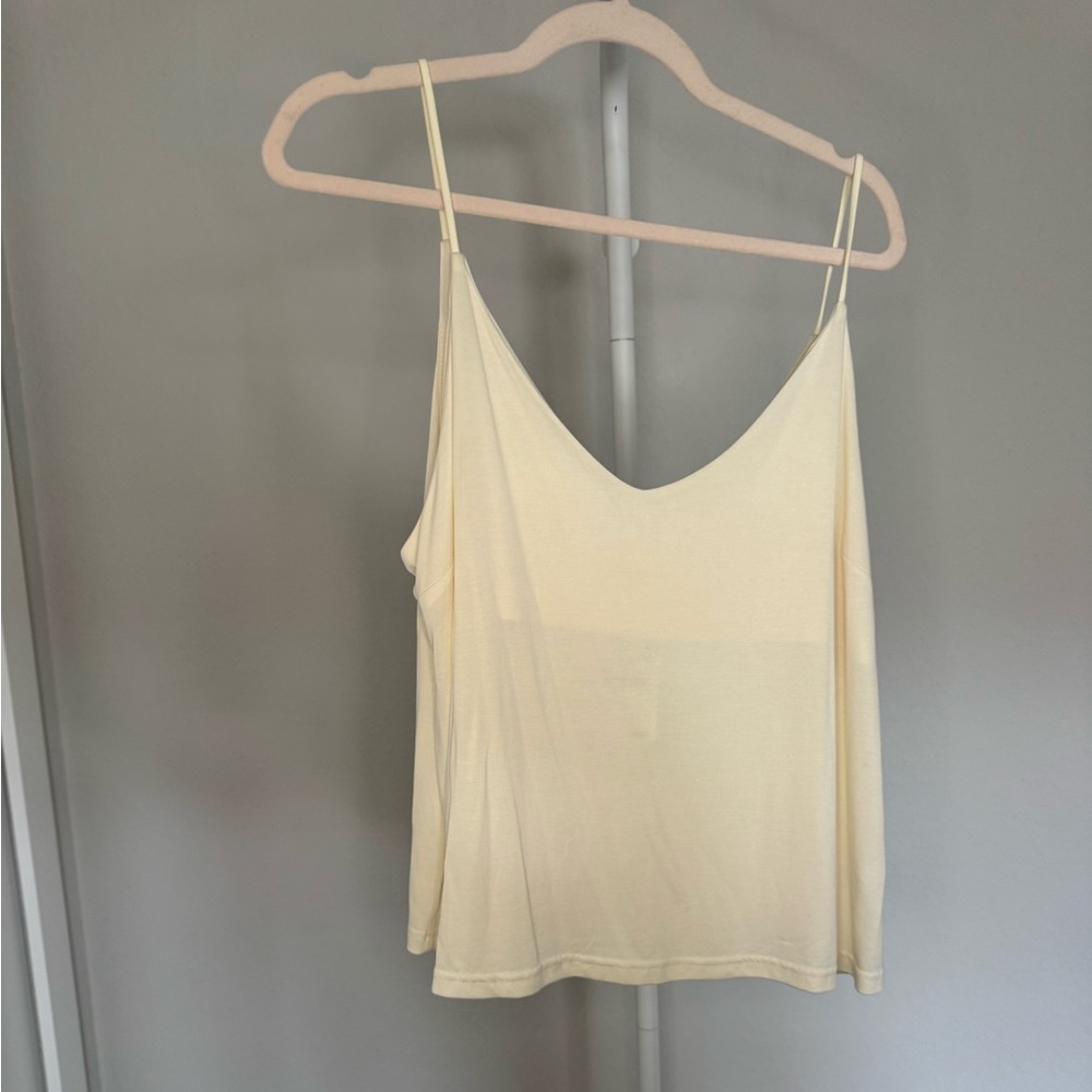 Abound Cream Sleeveless V-Neck Top size L new with tags